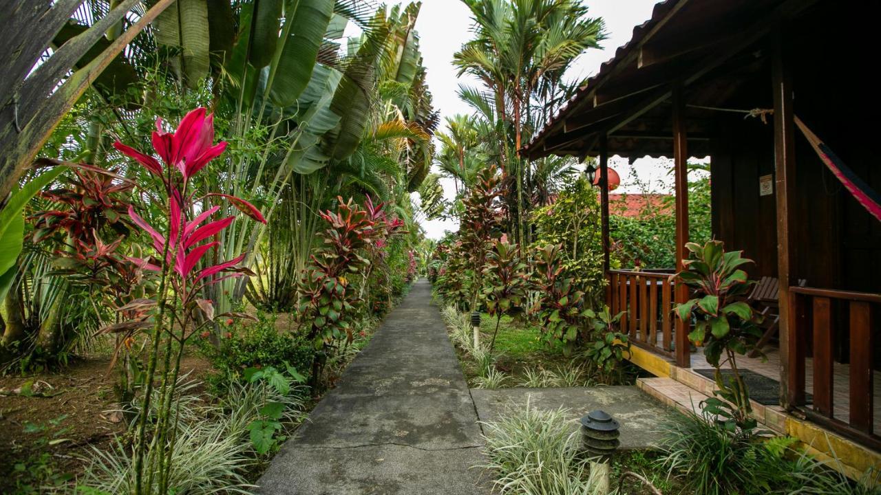 Hotel Rancho Cerro Azul La Fortuna Exteriör bild