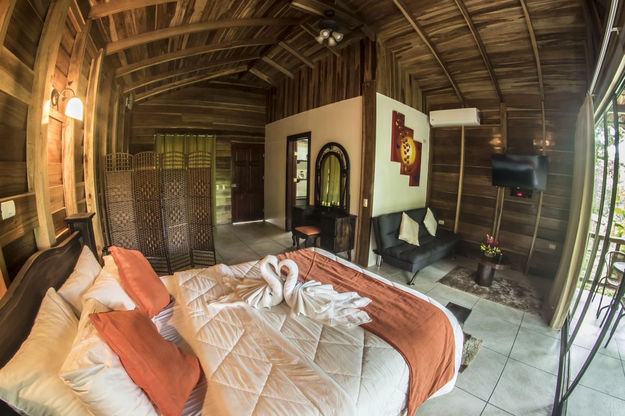 Hotel Rancho Cerro Azul La Fortuna Exteriör bild